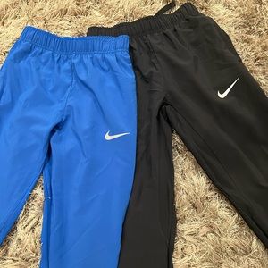 Nike Dri-Fit Sweatpants 2 Pair one black and one blue Boys size Small